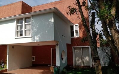 CASA EN VENTA SAN GASPAR ZONA 16